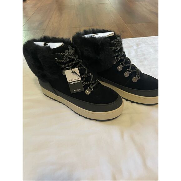 Koolaburra by UGG Tynlee Lace-Up Black 8 - Picture 8 of 11